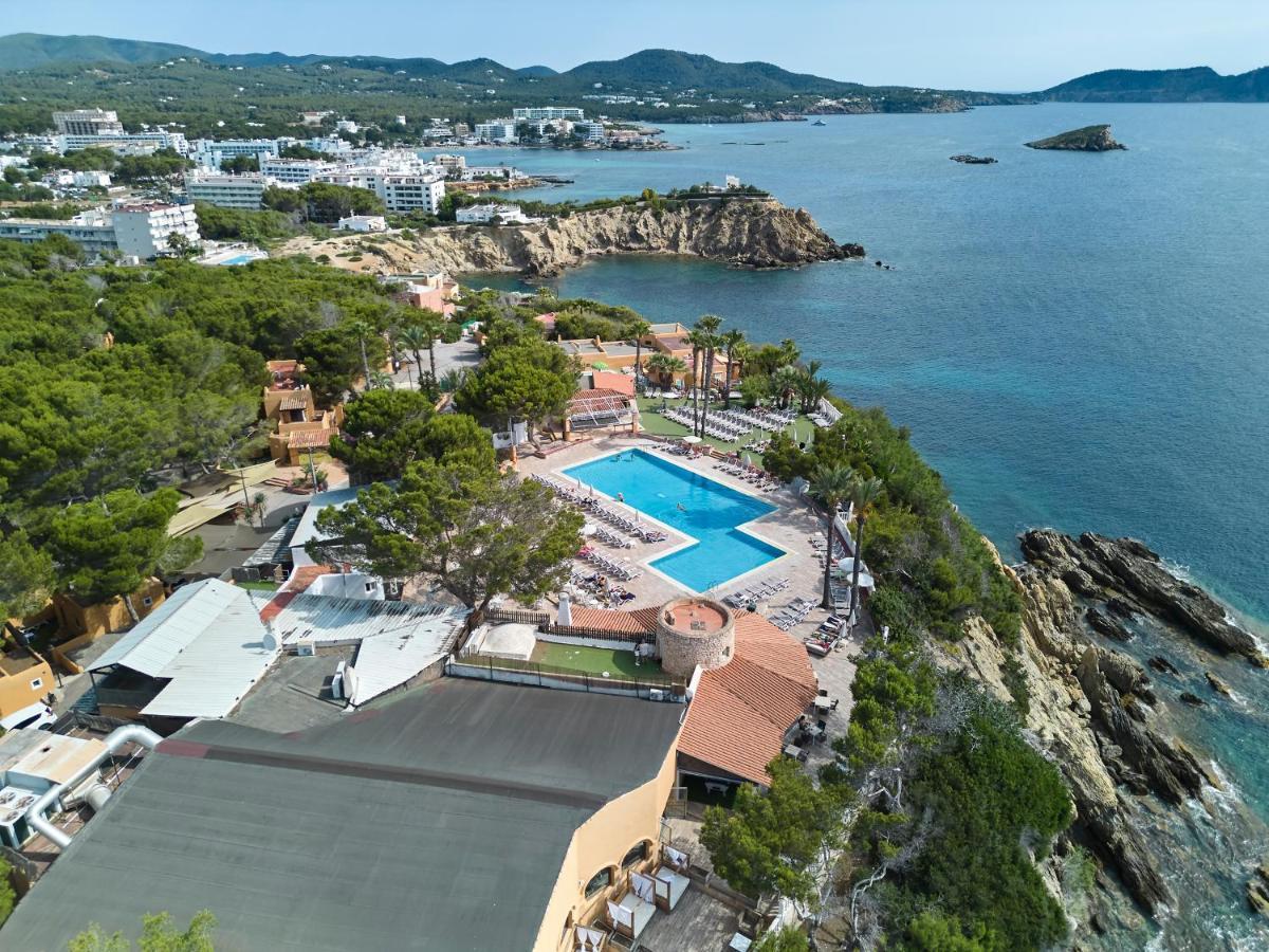 Hotel Cala Martina Es Canar  Bagian luar foto